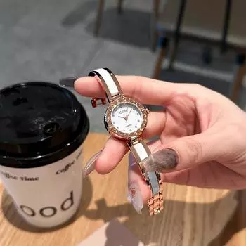 Новые женские часы Niche Temperament Light Luxury со стальным ремешком, инкрустированные бриллиантами, модные компактные повседневные кварцевые часы