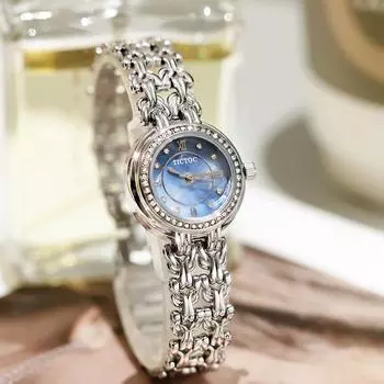 Новые женские часы женские красочные градиентные поверхности корпуса маленькие круглые часы дизайн темперамент легкие роскошные нишевые женские часы