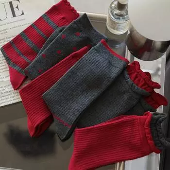 Новые женские носки повседневные модные полосатые красные серые эластичные длинные носки женские носки в горошек Harajuku Retro Cotton средней длины