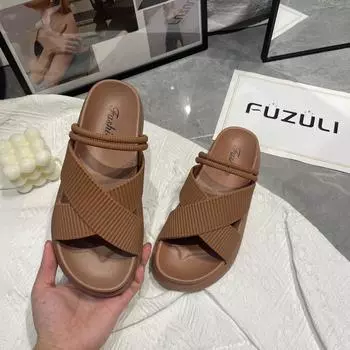 Новые женские тапочки летние с перекрестными ремешками плоские тапочки повседневные домашние сандалии для ванной комнаты одно слово носить на улице 36 чёрный