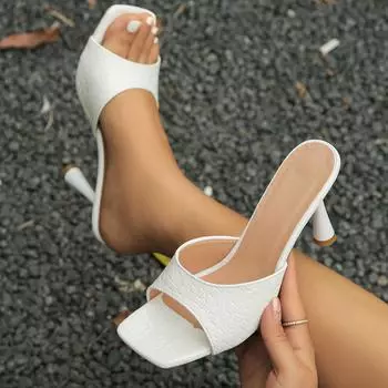 Новые женские тапочки на высоком каблуке, летние новые модные шлепанцы с квадратным носком, дизайнерские шлепанцы с открытым носком и пяткой на спине, женские туфли-лодочки 36 чёрный