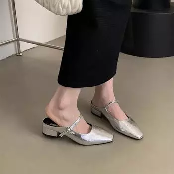 Новые женские тапочки с закрытым носком и квадратным каблуком. Низкие плоские шлепанцы. Туфли Мэри Джейн из резины и полиуретана. Женские 35