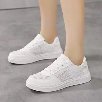 Новые женские туфли корейской версии, модные дышащие сетчатые спортивные туфли для сноубординга, студенческие универсальные спортивные повседневные белые туфли 35 белый
