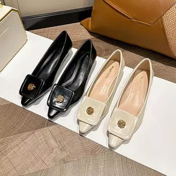 Новые женские туфли на низком каблуке 2,5 см, повседневные дизайнерские туфли-лодочки, женские туфли с металлическим цветочным украшением и острым носком, удобные туфли на танкетке для женщин 35 бежевый