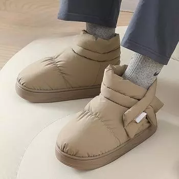 Новые зимние ботинки на плоской подошве с толстой изоляцией 36-37