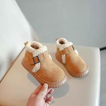 Новые зимние детские сапоги, мягкие и пушистые, для девочек, зимние сапоги, толстая подошва, плюшевые, детские, модные, ботильоны из хлопка, нескользящие, универсальные 23 коричневый