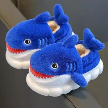 Новые зимние тапочки с милым рисунком акулы из хлопка, детские нескользящие мягкие тапочки для детей, девочек и мальчиков, теплая плюшевая домашняя обувь 24-25 синий