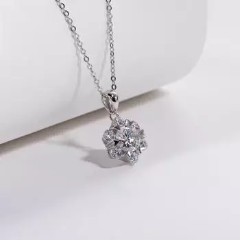 Новый 1 карат D Цвет Муассанит Алмазный Цветок Сердце Кулон Ожерелье Стерлингового Серебра 925 пробы Ювелирные Изделия Подарки Оптовая Продажа CHINA
