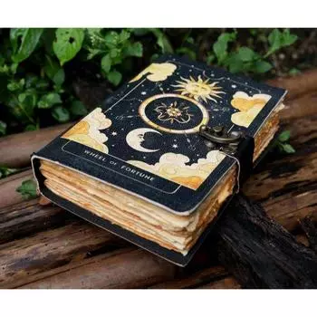 Новый блокнот из кожи ручной работы «Солнце и Луна» с бумагой с неровным краем, пустой журнал теней для заклинаний, подарок для него, книга для путешествий 7 x 5 in чёрный