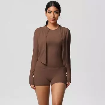 Новый быстросохнущий костюм для йоги Cloud Sensing, облегающие шорты с карманами для подтяжки бедер, спортивный костюм, набор из трех предметов для фитнеса на открытом воздухе для женщин S