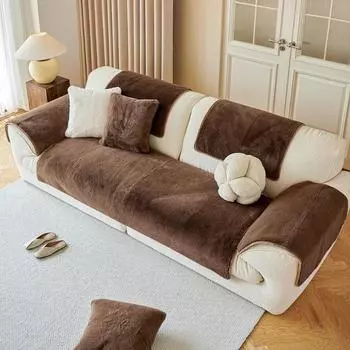 Новый чехол для дивана, осенне-зимняя плюшевая подушка для дивана, утолщенный комбинированный противоскользящий коврик для дивана, однотонный минималистский чехол для дивана 70x70cm 1pcs