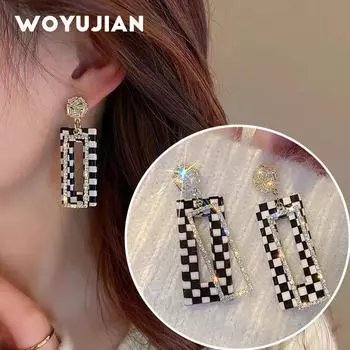 Новый дизайн, длинные черные, белые серьги-капли с кристаллами, серьги-подвески в виде шахматной доски для женщин, вечерние ювелирные изделия