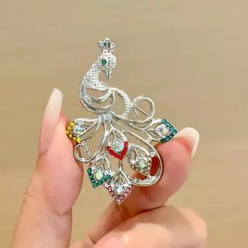 Новый китайский чеонгсам с бриллиантовыми пряжками, изысканная креативная брошь в виде павлина, антибликовая пряжка для шелкового шарфа