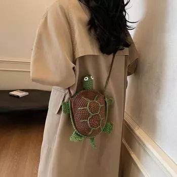 Новый мультяшный нишевый дизайн 2024 года, зимняя милая простая маленькая круглая сумка через плечо для женщин, сумка для мобильного телефона зелёный