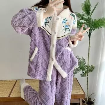 Новый пижамный комплект в китайском стиле, осенне-зимняя ночная рубашка из кораллового флиса, утолщенная теплая домашняя одежда, женская фланелевая плюшевая ночная рубашка M фиолетовый