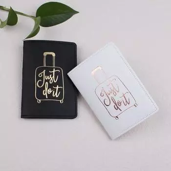 Новый простой черный, белый цвет из искусственной кожи Обложка для паспорта Обложка для паспорта Мужчины Женщины Дорожный держатель для документов Держатель для удостоверения личности дорожные принадлежности чёрный