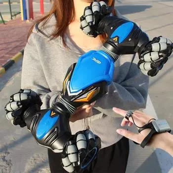 Новый радиоуправляемый автомобиль 4WD с радиоуправлением, трюковый автомобиль, индукционный скручивающий внедорожник, легкая музыкальная игрушка для дрифта, высокоскоростной радиоуправляемый автомобиль для скалолазания Handle remote control 1 battery сини