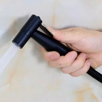 Новый распылитель для биде и унитаза, роскошный небольшой ручной душ для ванной комнаты, матовый Alba, черная пластина Shattaf, портативный распылитель для унитаза и биде чёрный