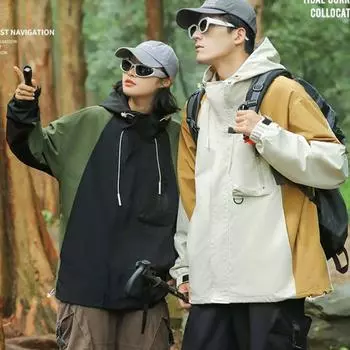 Новый штурмовой костюм для мужчин и женщин, спортивные куртки для походов на открытом воздухе, ветрозащитная водонепроницаемая куртка с капюшоном, пара, контрастное цветное пальто M чёрный
