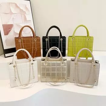 Новый стиль, простая персонализированная ретро-повседневная текстура, весенняя косая цепочка, маленькая квадратная сумка для женщин