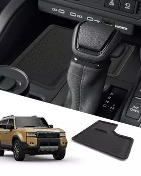 Новый Toyota Land Cruiser 250 Открытый коврик для подноса Беспроводная зарядка Силиконовая подкладка Резиновый коврик Центральная консоль Лоток для салона Нарядный коврик для подноса R5 Лоток для хранения