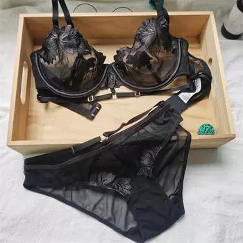 Новый ультратонкий комплект с бюстгальтером с чашкой CD и цветами, сексуальное кружевное прозрачное нижнее белье, женские комплекты бюстгальтера и трусиков больших размеров 70B чёрный