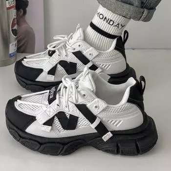 Новый весенний дизайн, женские вулканизированные кроссовки на открытом воздухе, однотонная нескользящая женская спортивная обувь с дышащей сеткой на шнуровке 35