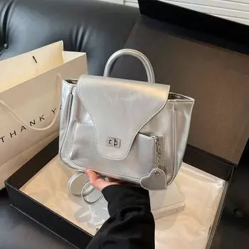 Новый женский повседневный универсальный рюкзак с большой вместимостью и цепочкой, небольшая квадратная сумка, японский модный дорожный рюкзак