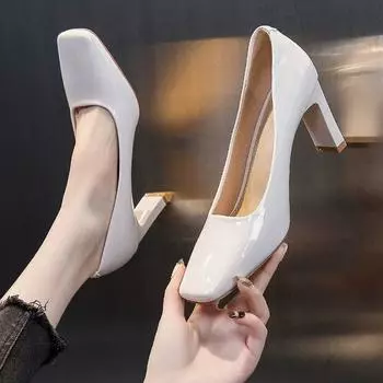 Nude lady style high heels women 2025 new French small square head single shoes hotel flight attendant professional work shoes 34