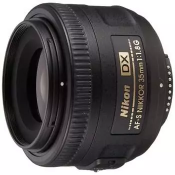 Объектив Nikon с одной фокусировкой AF-S DX NIKKOR 35mm f/1.8G только для формата Nikon DX