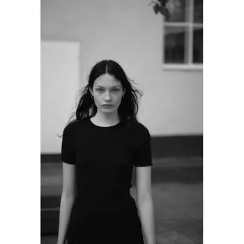Облегающее платье HM в рубчик, черное