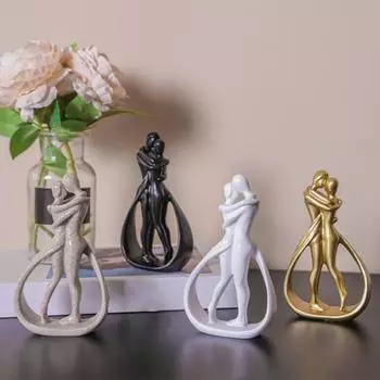 Обнимающаяся пара, статуэтка, обнимающая мужчин и женщин, статуэтка из смолы, скульптура для дома, офиса, свадьбы, вечеринки, юбилея, украшения для рабочего стола, орнамент золотистый