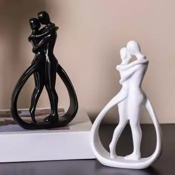 Обнимающаяся пара, статуэтка, обнимающая мужчин и женщин, статуэтка из смолы, скульптура для дома, офиса, свадьбы, вечеринки, юбилея, украшения для рабочего стола, орнамент золотистый