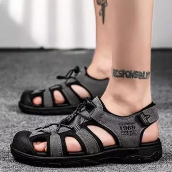 Обувь для мужчин Повседневная Hole Beach Man Сандалии Высокое качество Нескользящие Открытый носок Летняя распродажа Роскошь H 2024 Номер 41 Оптовая продажа Стильный 40