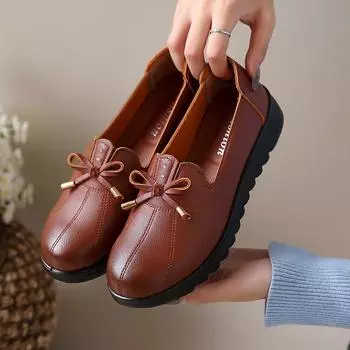 Обувь для пожилых женщин, весенняя и осенняя обувь для мам, мягкая подошва, удобная женская кожаная обувь, рабочие туфли на плоской подошве, нескользящие, легкие 35