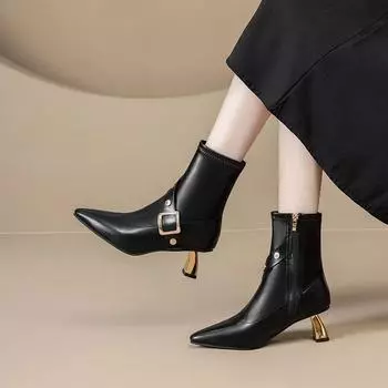 Обувь для женщин Ботинки женские с молнией сбоку Модные женские сапоги с пряжкой на ремне Офисные и карьерные сексуальные ботильоны с металлическим украшением 35
