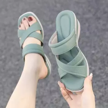 Обувь для женщин, новые легкие тапочки, повседневные спортивные, со стразами, сандалии с толстой подошвой и металлической пряжкой, женские, удобные, нарядные 39