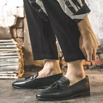Обувь Doudou Мужская британская обувь с кисточками и одной педалью, ленивые туфли, маленькие кожаные туфли, мужские новые продукты 7030-J 38 чёрный