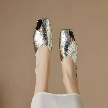 Обувь мюли слайдеры рабочие женские тапочки и сандалии дамы плоские уникальные ПВХ лето 2024 с премиальной стильной обувью из ЭВА 35