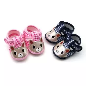 Обувь с рисунком медведя из мультфильма для маленьких девочек и мальчиков, повседневная хлопковая обувь в клетку, противоскользящая обувь для новорожденных, обувь для малышей 13-L