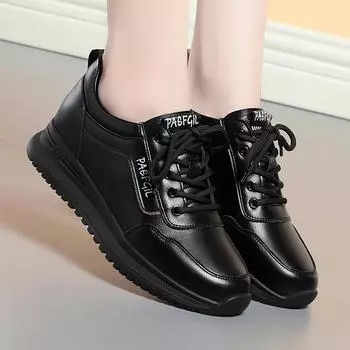 Обувь спортивная обувь женская 2024 новая женская обувь мягкая подошва для мам среднего и пожилого возраста обувь на плоской подошве повседневная обувь для путешествий 35