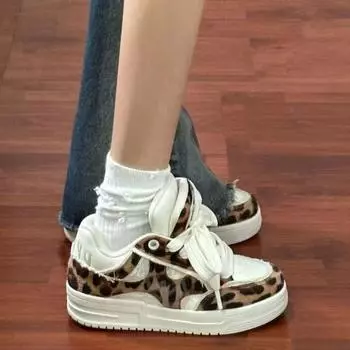 обувь женская 2024 тренд повседневная обувь белые дышащие женские кроссовки на шнуровке мода корейская версия женская теннисная обувь 35 коричневый