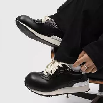 Обувь женская 2024 Высококачественная женская обувь на шнуровке из вулканизированной кожи, уличные женские кроссовки с круглым носком на плоской подошве, женская повседневная обувь 35 чёрный