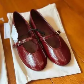 Обувь женская 2025 пряжка ремень женские балетки уличные повседневные балетки женские швейные круглый носок мягкая подошва большие размеры женская обувь 35 вино красного