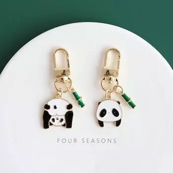Очаровательная подвеска-брелок AirPods в виде панды — идеальный подарок для пар и друзей