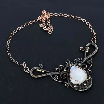 Очаровательное ожерелье из чистой медной проволоки ручной работы с драгоценным камнем из лунного камня 18 Inches белый