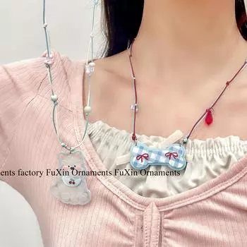 Очаровательное ожерелье в виде мультяшного щенка — милый, свежий и универсальный дизайн