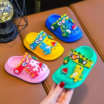 Очаровательные детские туфли с героями мультфильмов, нескользящий дизайн с закрытым носком для мальчиков и девочек в возрасте от 2 до 6 лет зелёный