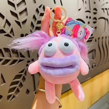 Очаровательный и стильный брелок-кукла из ткани, идеально подходящий для праздников розовый