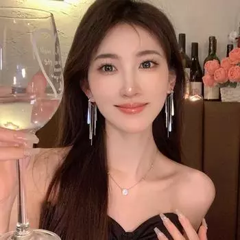 Очень красивые длинные блестящие серьги с кисточками, высококачественные роскошные женские серьги, модные сто парных сережек с пряжкой серебряный